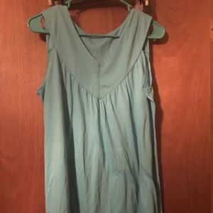 Mint flowy tank, GUC 🏵